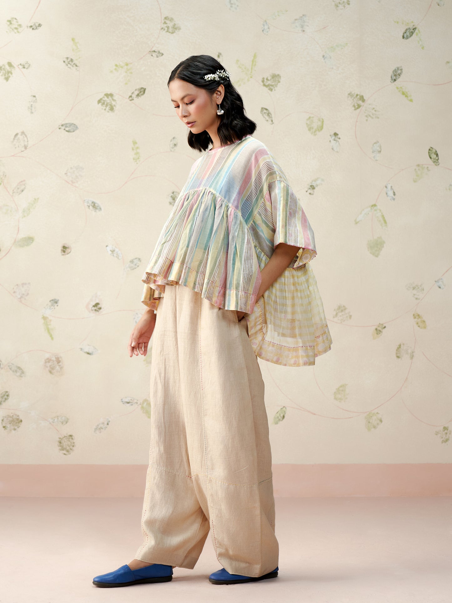 Pistil Top